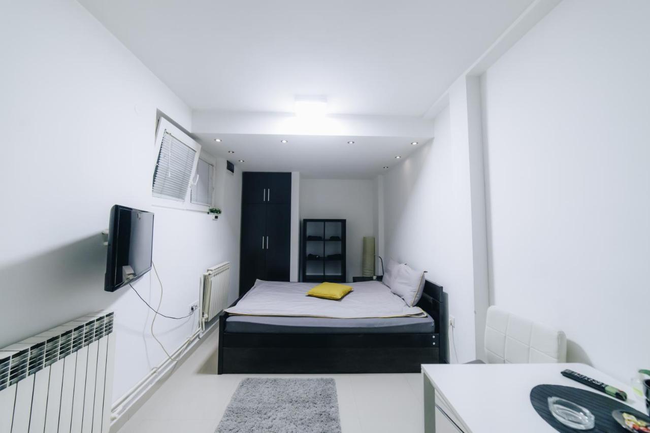 Apartments Luka Kragujevac Luaran gambar