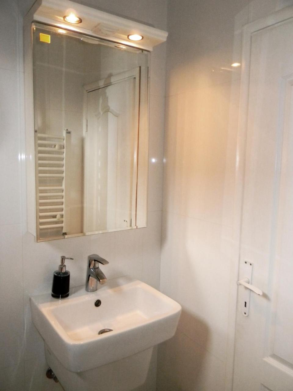 Apartments Luka Kragujevac Luaran gambar